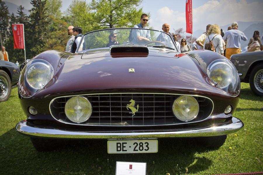  Ferrari 250 GT California Spyder 1958 года  (фото 11 из 24)